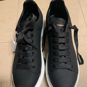 Alexander McQueens size 44